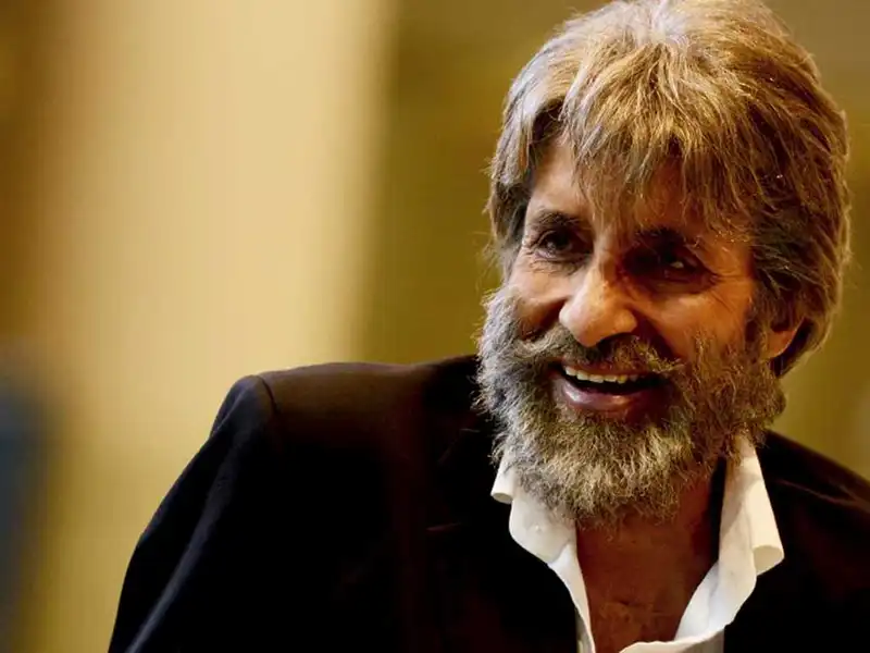 Big B sings Piddly for Shamitabh 