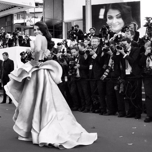 Your Jaw Will Literally Drop After Seeing These Pictures of Aishwarya Rai Bachchan