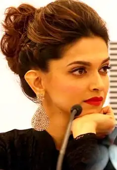 Deepika Padukone Walks out of YRF’s Next Starring Amitabh, Hrithik