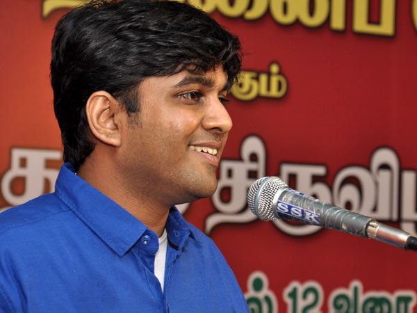 Kabilan Vairamuthu Talks About Writing Lyrics For Kalam
