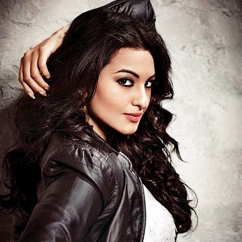 Sonakshi Sinha Is All Set To Sing Live At Bollywood Music Project