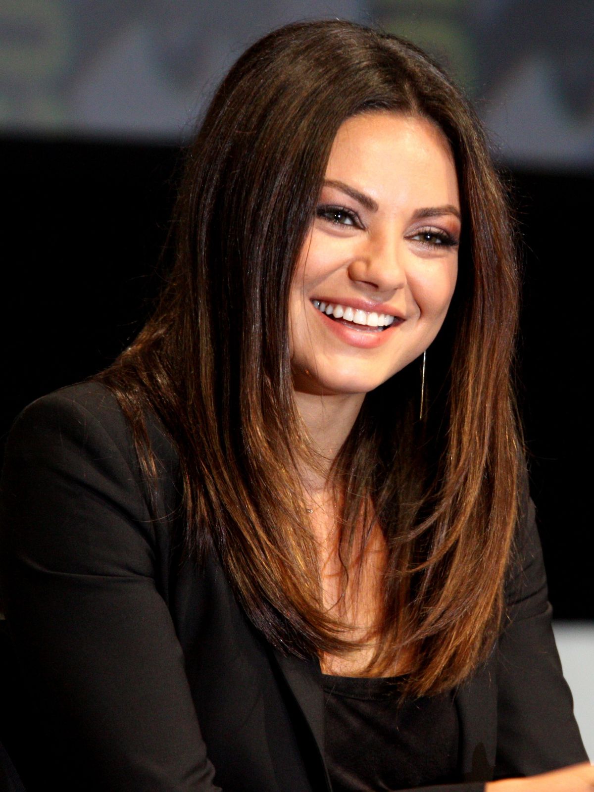 Mila Kunis Is Too Lazy To Wear Make-up