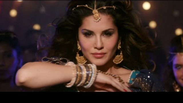 Sunny Leone's Take On Raees And Kaabil Clash