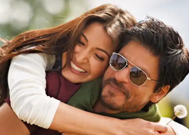 This Is What Anushka Sharma Has To Say About Her Upcoming Film 'The Ring' And Working With Shah Rukh Khan 