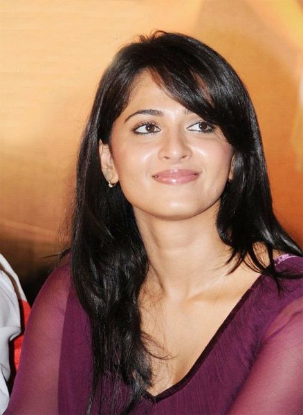 Bala Planning To Rope In Anushka Shetty For Multi-Starrer Project?