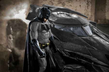 ‘Batman v Superman’ Costume Designer Gives Insight On Batman’s New Look