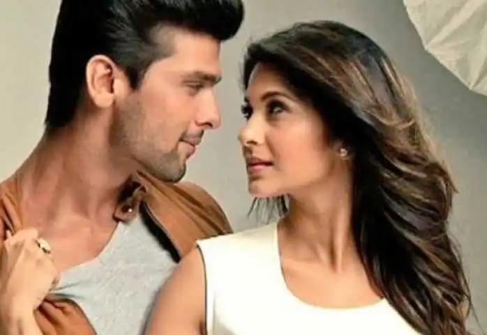 Maya And Arjun To Get Cosy In Beyhadh!