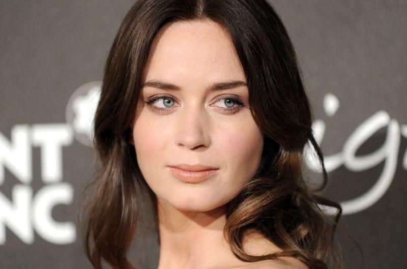 Emily Blunt Opens Up About Childhood Stutter