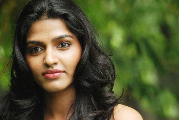 Dhansika Chops Off Her Hair For ‘Kabali’