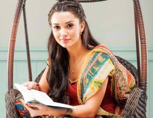 Amy Jackson To Play Girl Next Door Role In ‘Gethu’
