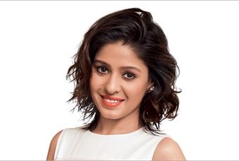 Sunidhi Chauhan To Make Acting Debut Soon 