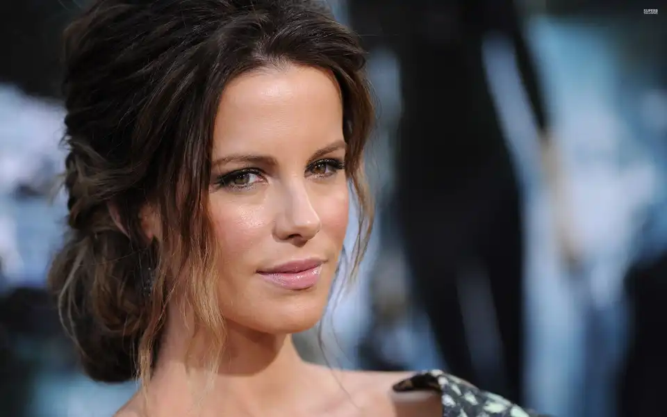 Kate Beckinsale Excited About Flirtatious character In Her Latest Flick