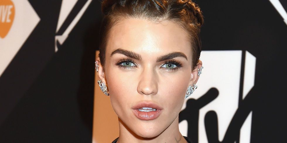 Ruby Rose Defends Throwing French Fries At The Bartender