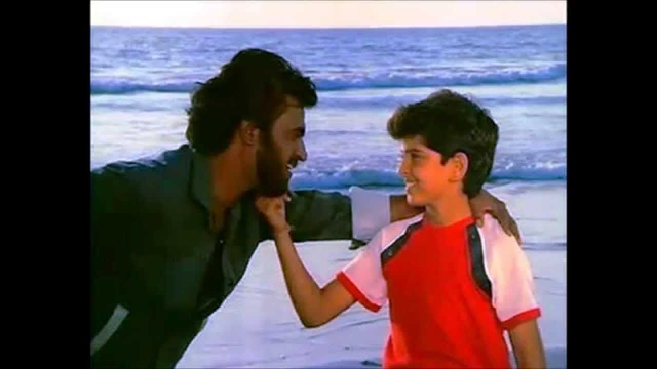 This Is How Superstar Rajinkanth Helped Kaabil Actor Hrithik Roshan!