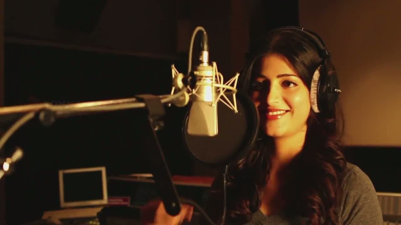 Shruti Haasan Planning Something Special For Women’s Day 