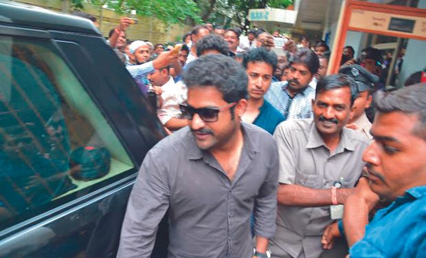 Jr NTR And Family Mobbed By Fans