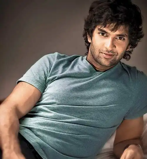 Purab Kohli Consults A Psychiatrist!