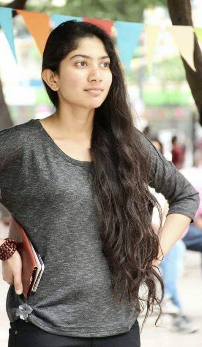 Sai Pallavi To Be Roped In For Prithviraj’s Film With R.S. Vimal
