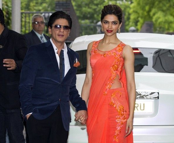 SRK Refers Bajirao Mastani As ‘Niche’; Deepika Disagrees