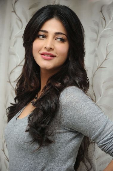 Sword Fighting Was A Whole New Experience: Shruti Haasan