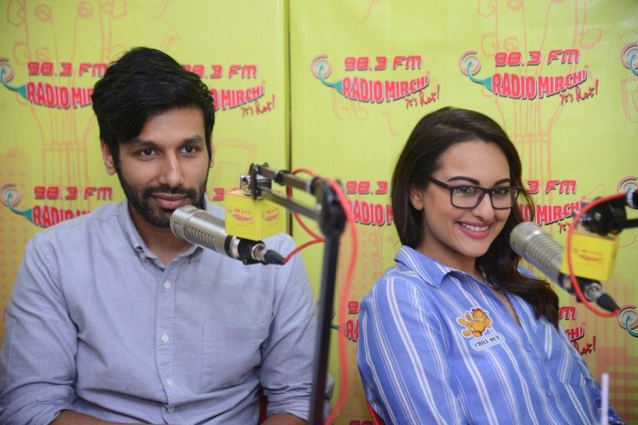 She Is Super Professional: Kanan Gill Talks About Co-Star Sonakshi Sinha In Noor 