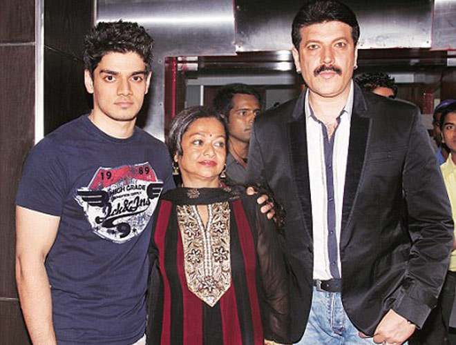 Sooraj Pancholi To Work With His Parents In ‘Googly Ho Gayi’