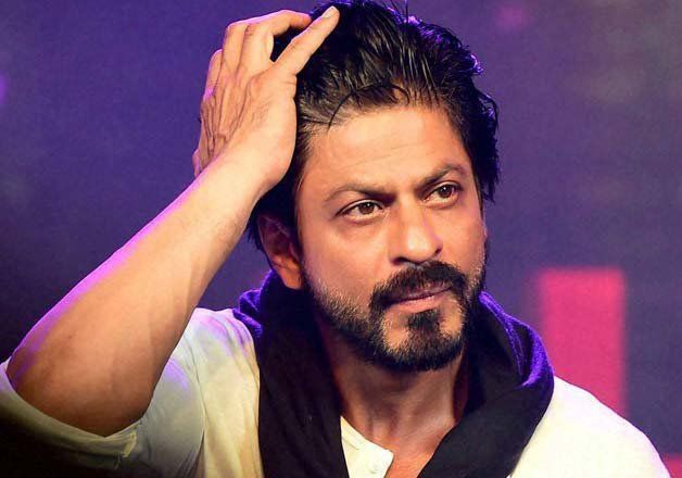 Protest Against Dilwale: BJP, VHP, Bajarang Dal Miffed By SRK’s Intolerance Comment 