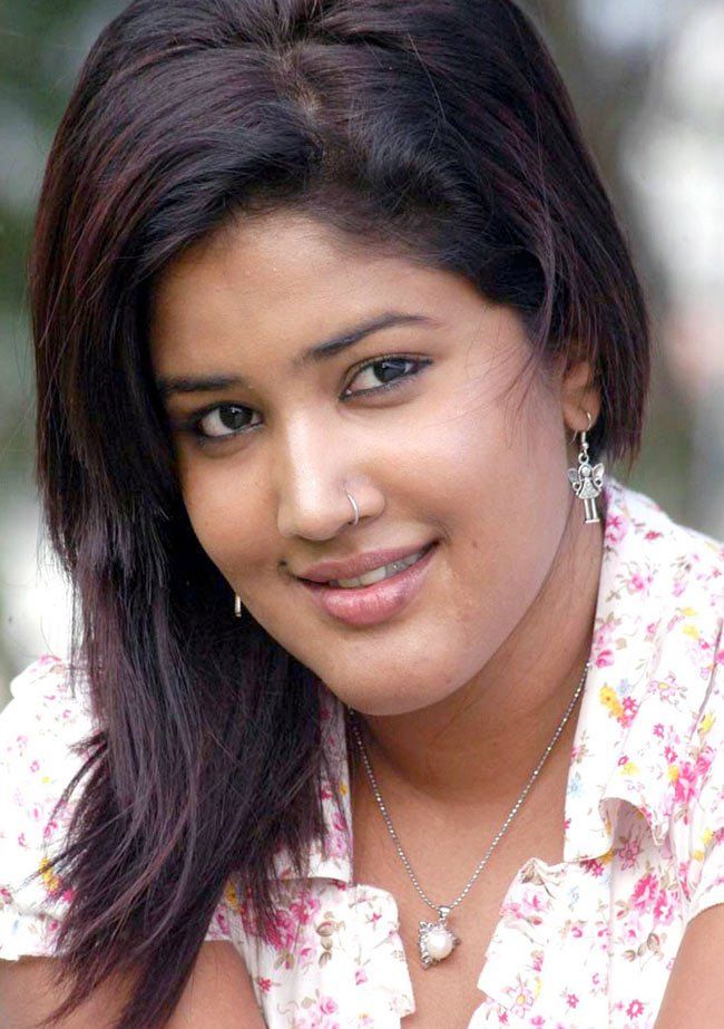 Actress Soumya Joins Startup Silly Monks