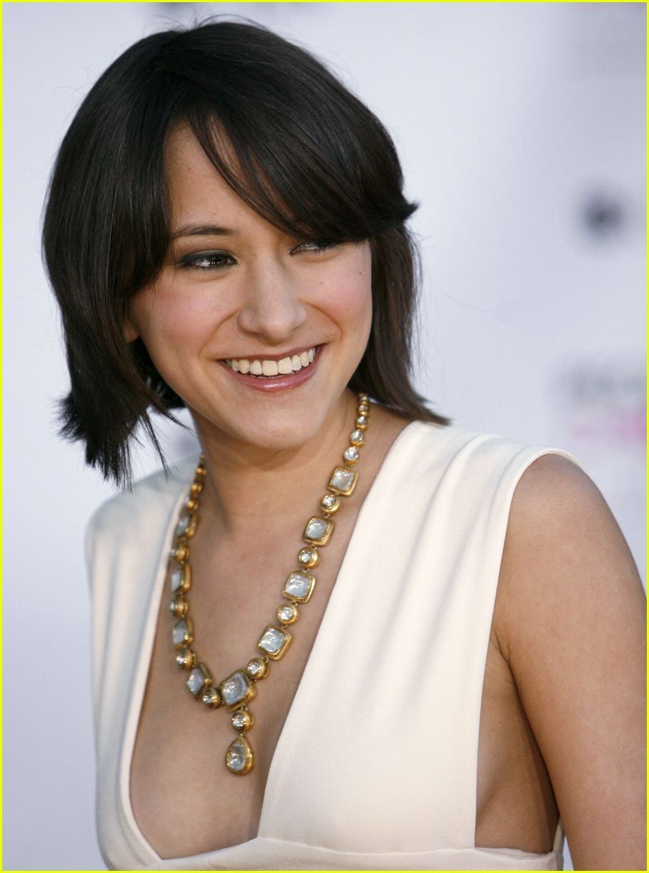 Zelda Williams Wrote 12 Scripts While Coping Up With Father Robin Williams’ Death
