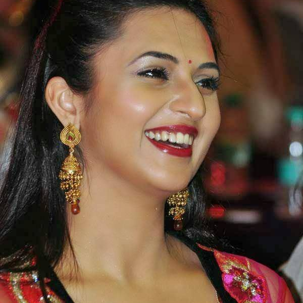 "What do we do with the beti bachao campaign?" Divyanka Tweets To PM