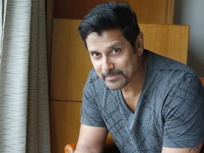 Hari Replaces Harris Jayaraj With DSP To Compose Music For Saamy 2