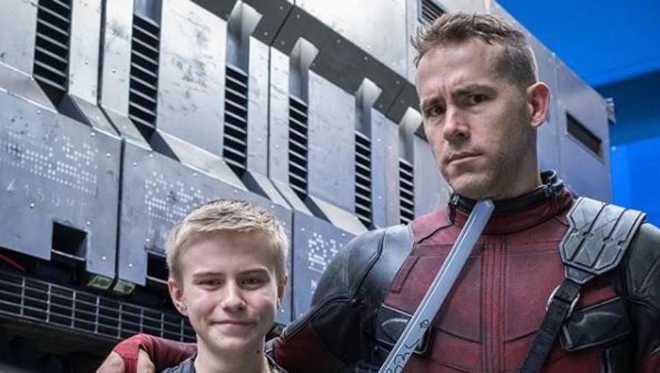 Ryan Reynolds And Chris Evans Respond To Meet A 5-Year-Old Child In His Last Days