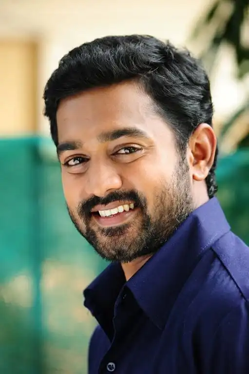 Asif Ali Will Be Seen In Five Looks In ‘Mandaram’