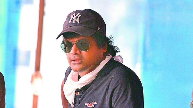 Harish Shankar Wants To Encourage Pawan Kalyan Stay In Film Industry
