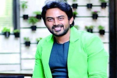 J Karthik To Star In Two Bollywood Films