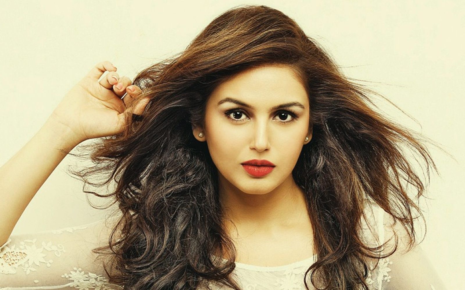 A Proud Moment For Huma Qureshi