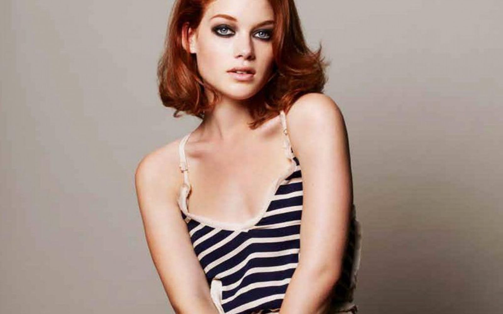 Jane Levy Roped In For Castle Rock
