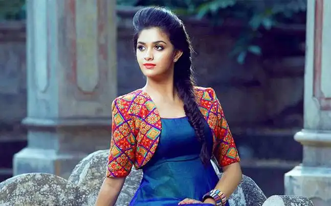 Keerthy Suresh Was Afraid and Felt Pressure To Play Savitri