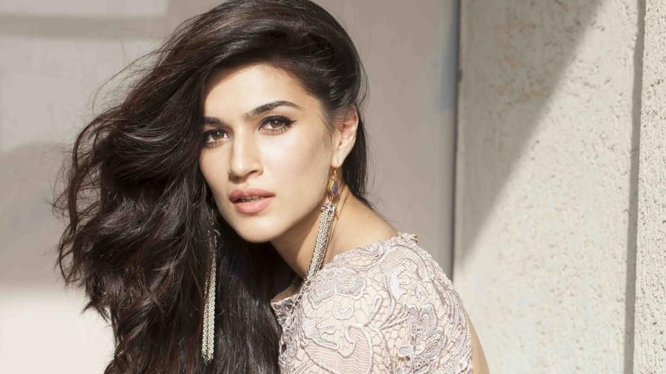 Kriti Sanon Roped In For Anees Bazmee’s Next 