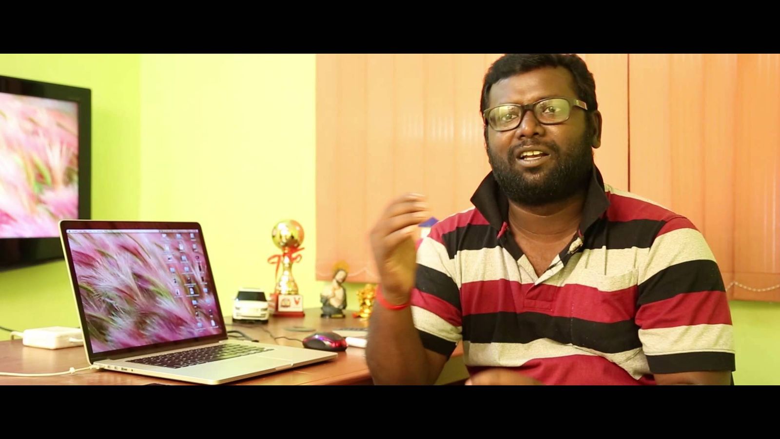 Lyricist Arunraja Kamaraj To Make His Debut As A Director With A Film On Women’s Cricket
