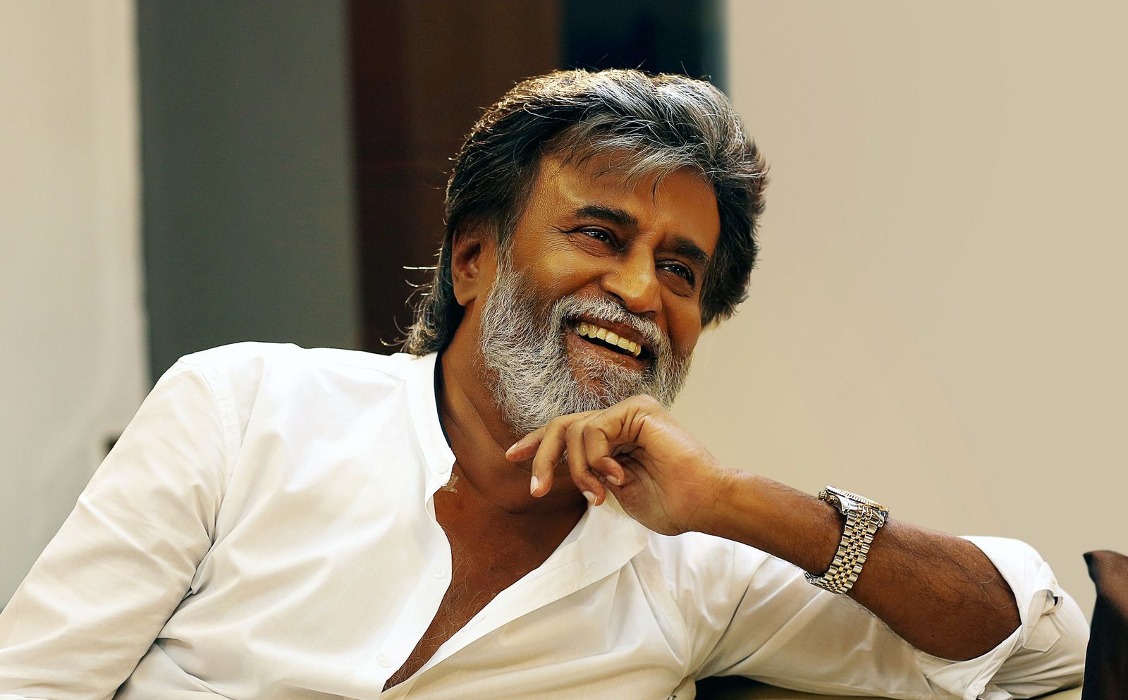 Rajinikanth Launches Website And Mobile App!