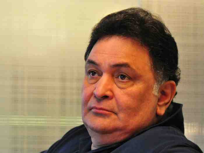 Rishi Kapoor Targets Young Bollywood Actors In Angry Outburst!