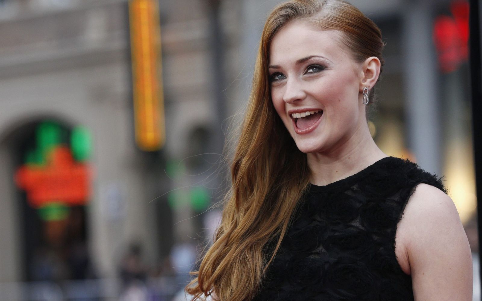 Social Media Helped Alot In Bagging The Role Of Sansa Stark: Sophie Turner
