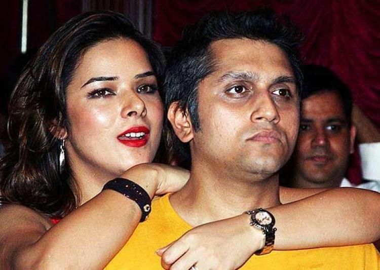This Is Why Udita Goswami Thinks Her Husband, Mohit Suri Is A Fraud!