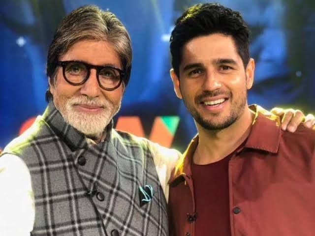 Aankhen 2: Amitabh Bachchan, Sidharth Malhotra Not A Part Of The Film Anymore? Read Deets...