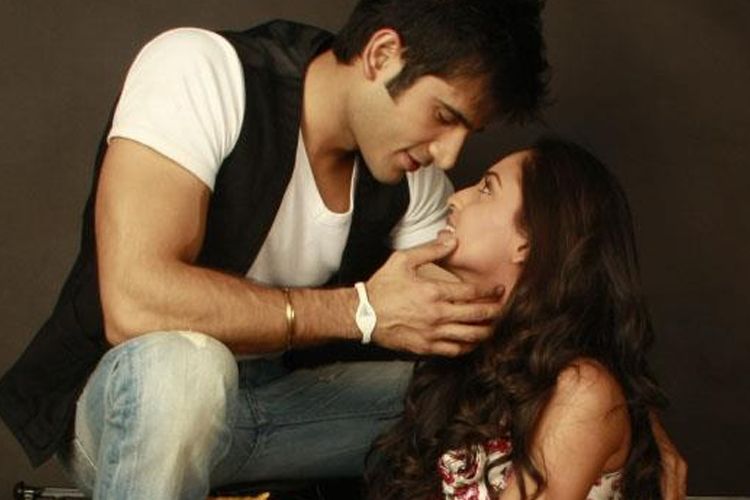 What! Karan Tacker And Krystle D'souza Are No Longer Together?