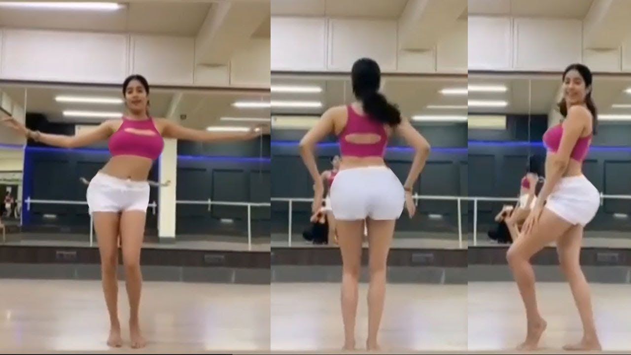Janhvi Kapoor's Looks Insanely Hot As She Nails Belly Dancing In This Throwback Video