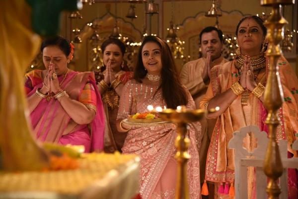 Saath Nibhana Saathiya 2: Devoleena Bhattacharjee, Rupal Patel Begin Shoot, Films A Puja Scene On Day 1