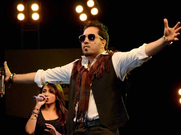 Mika Singh Banned By All India Cine Workers Association After His Karachi Gig