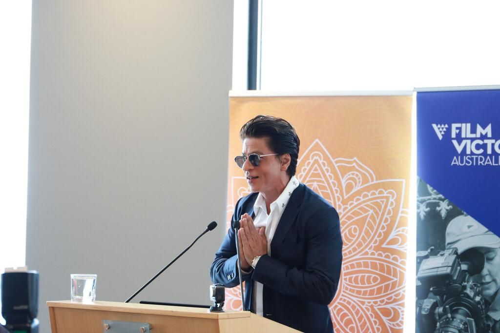 Shah Rukh Khan Twerks To 'Apna Time Aayega' Alongside Kids With Down Syndrome At Indian Film Festival of Melbourne